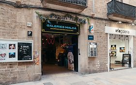 Malda Singular Hotel